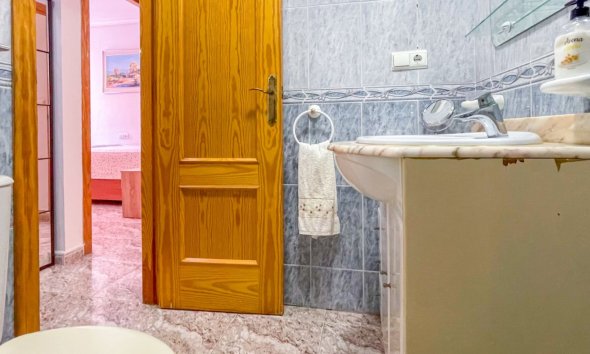 Revente - Apartment -
Torrevieja - Costa Blanca