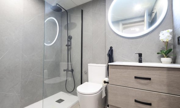 Revente - Apartment -
Orihuela Costa - Costa Blanca