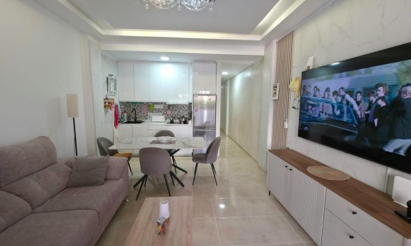 Revente - Apartment -
Torrevieja - Nueva Torrevieja