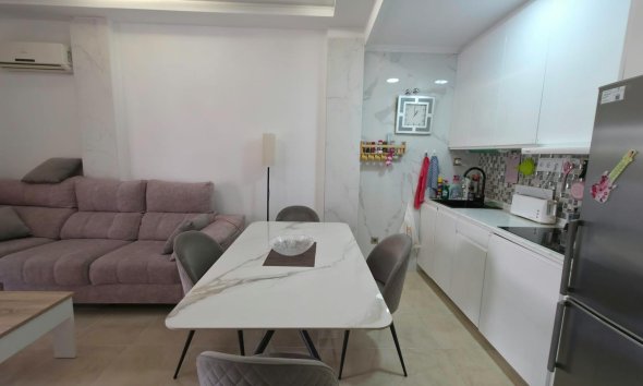 Revente - Apartment -
Torrevieja - Nueva Torrevieja