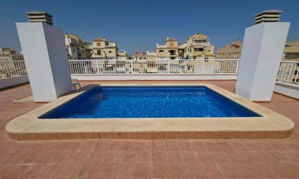 Revente - Apartment -
Torrevieja - Nueva Torrevieja