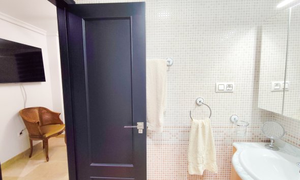 Revente - Apartment -
Torrevieja - Costa Blanca