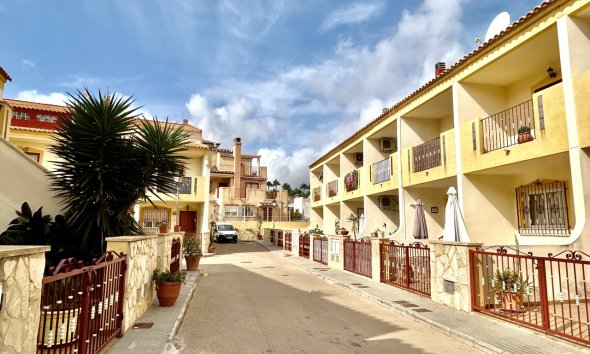 Revente - Apartment -
La Zenia - Costa Blanca