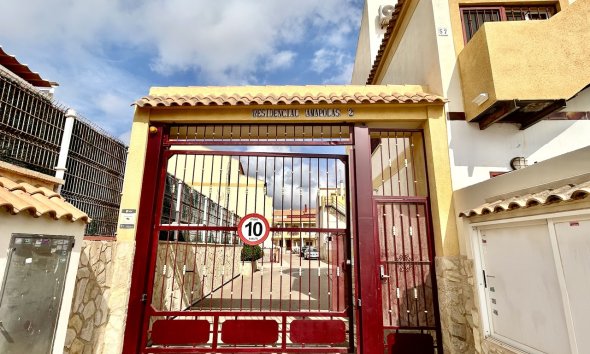 Revente - Apartment -
La Zenia - Costa Blanca