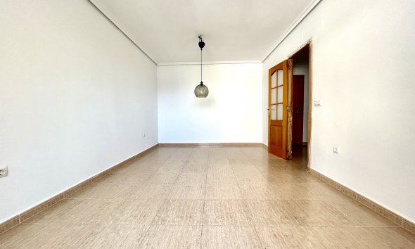 Revente - Apartment -
Torrevieja - Costa Blanca