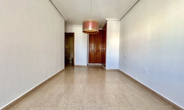 Revente - Apartment -
Torrevieja - Costa Blanca