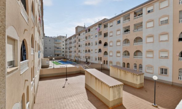 Revente - Apartment -
Torrevieja - Costa Blanca