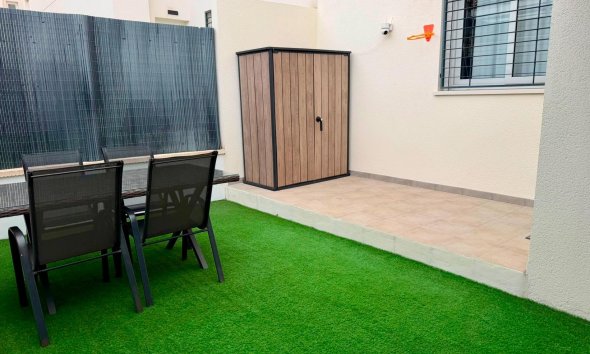 Revente - Apartment -
Torrevieja - Aguas Nuevas