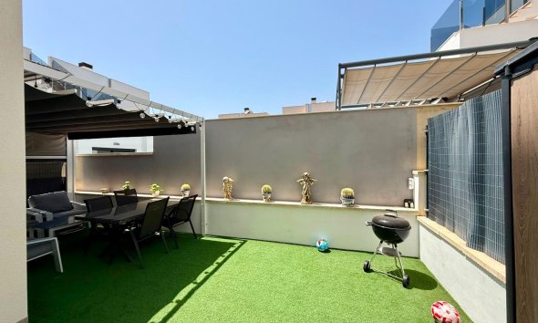 Revente - Apartment -
Torrevieja - Aguas Nuevas