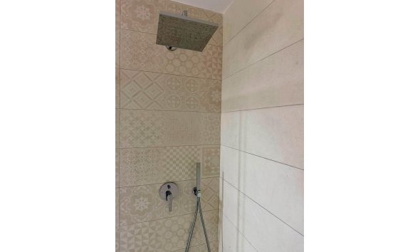 Revente - Apartment -
Torrevieja - Aguas Nuevas