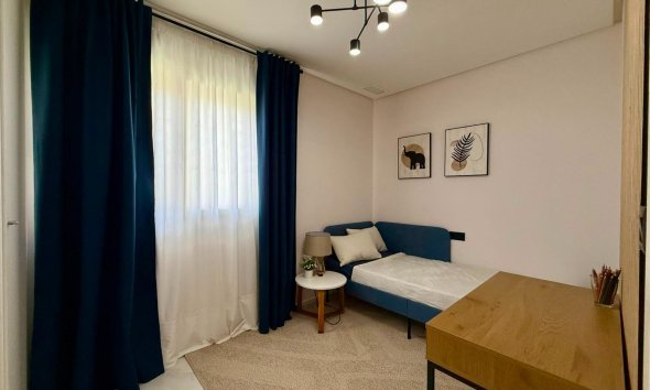 Revente - Apartment -
Torrevieja - Aguas Nuevas