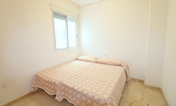 Revente - Apartment -
Torrevieja - Playa del Cura