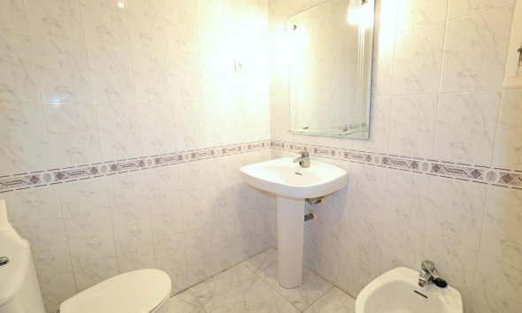Revente - Apartment -
Torrevieja - Playa del Cura