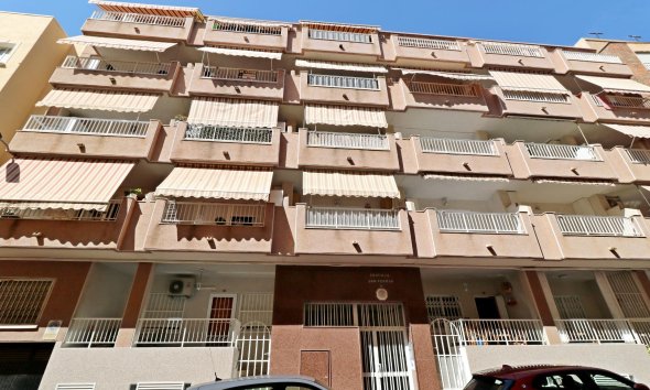 Revente - Apartment -
Torrevieja - Playa del Cura