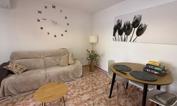 Revente - Apartment -
Torrevieja - Playa de los Locos