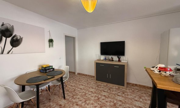 Revente - Apartment -
Torrevieja - Playa de los Locos