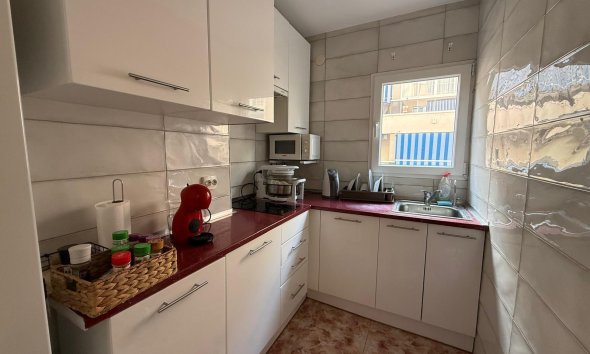 Revente - Apartment -
Torrevieja - Playa de los Locos
