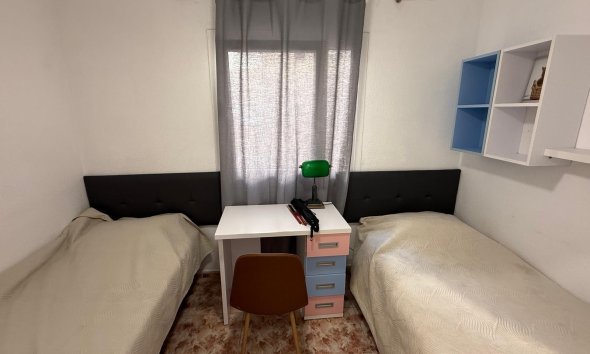 Revente - Apartment -
Torrevieja - Playa de los Locos