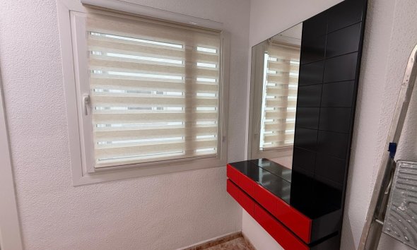 Revente - Apartment -
Torrevieja - Playa de los Locos