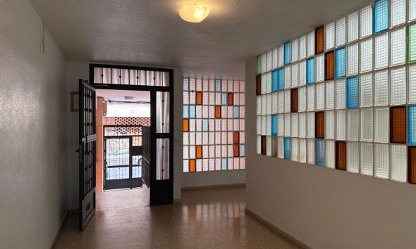 Revente - Apartment -
Torrevieja - Playa de los Locos