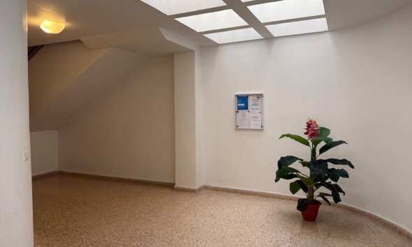 Revente - Apartment -
Torrevieja - Playa de los Locos