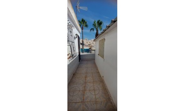 Revente - Bungalow -
Torrevieja - Los Balcones