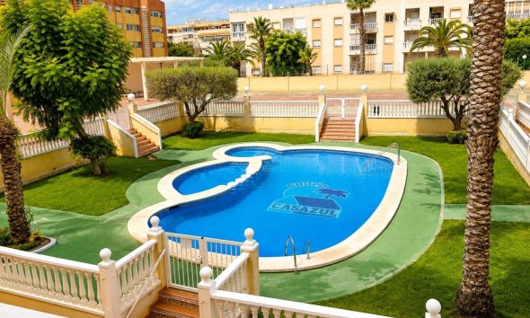 Revente - Apartment -
Torrevieja - Playa del Cura