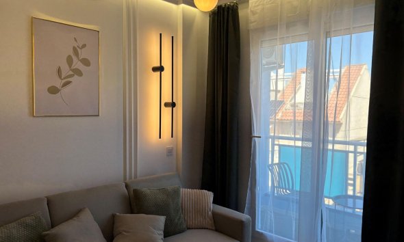 Revente - Apartment -
Torrevieja - Playa del Cura