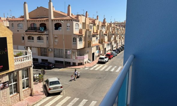 Revente - Apartment -
Torrevieja - Playa del Cura