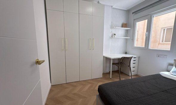 Revente - Apartment -
Torrevieja - Playa del Cura