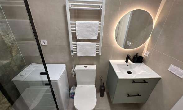 Revente - Apartment -
Torrevieja - Playa del Cura