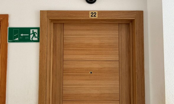 Revente - Apartment -
Torrevieja - Playa del Cura