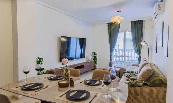 Revente - Apartment -
Torrevieja - Playa del Cura