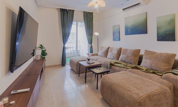 Revente - Apartment -
Torrevieja - Playa del Cura