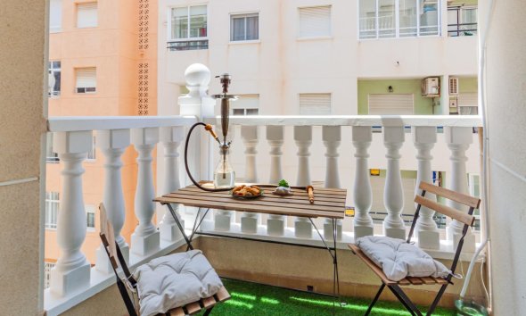 Revente - Apartment -
Torrevieja - Playa del Cura
