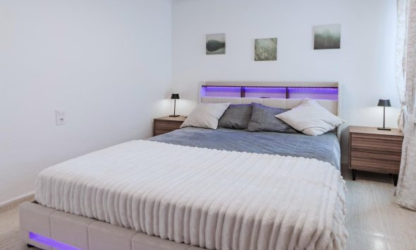 Revente - Apartment -
Torrevieja - Playa del Cura