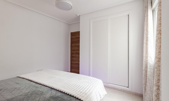 Revente - Apartment -
Torrevieja - Playa del Cura