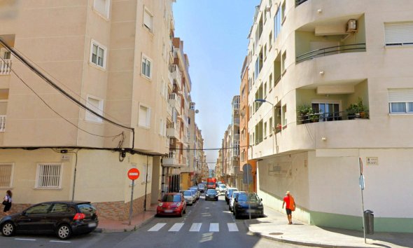 Revente - Apartment -
Torrevieja - Playa del Cura