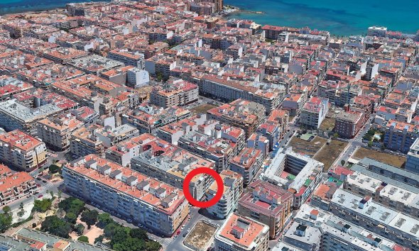 Revente - Apartment -
Torrevieja - Playa del Cura