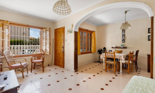 Revente - Town House -
La Mata - Costa Blanca