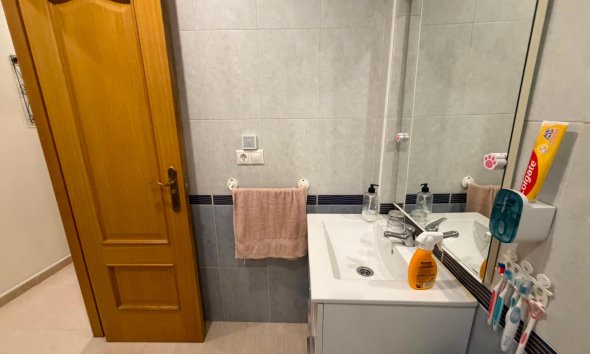 Revente - Apartment -
Torrevieja - Estacion De Autobuses