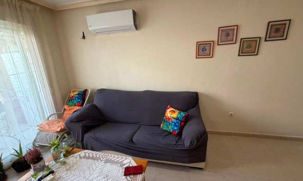 Revente - Apartment -
Torrevieja - Estacion De Autobuses