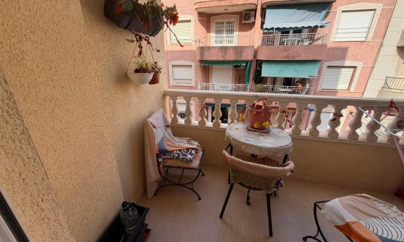 Revente - Apartment -
Torrevieja - Estacion De Autobuses