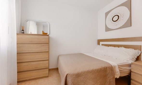 Reventa - Apartment -
Torrevieja - Centro