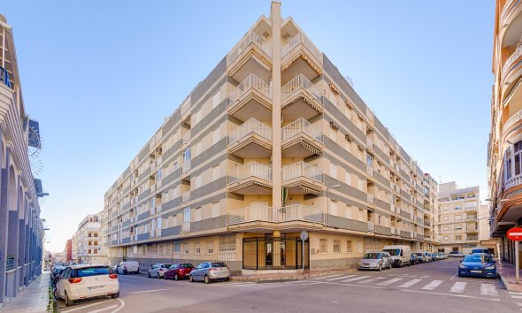 Reventa - Apartment -
Torrevieja - Centro