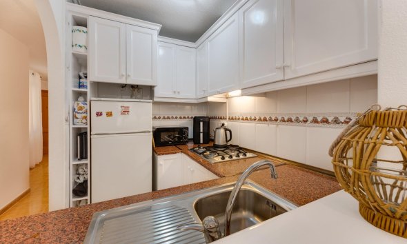 Reventa - Apartment -
Torrevieja - Centro
