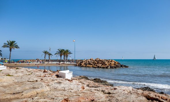 Reventa - Apartment -
Torrevieja - Centro