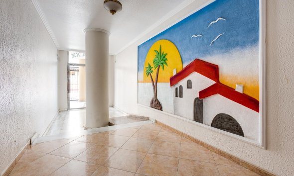 Reventa - Apartment -
Torrevieja - Centro