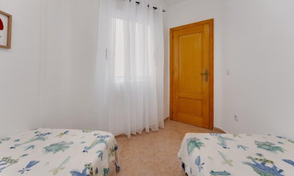 Reventa - Apartment -
Torrevieja - Centro