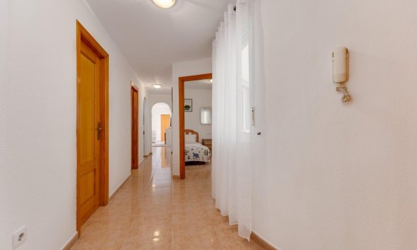 Reventa - Apartment -
Torrevieja - Centro